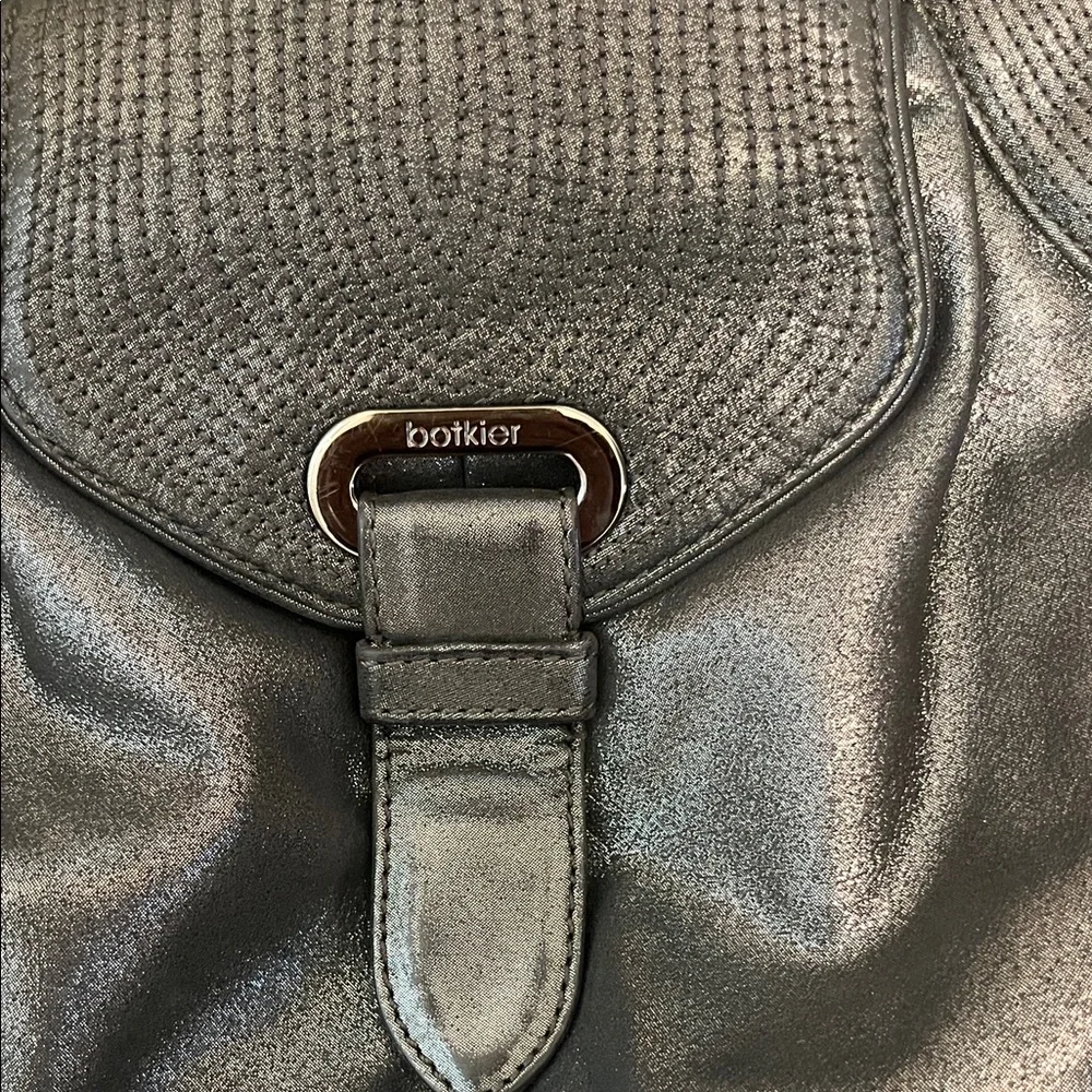Botkier stylish pewter